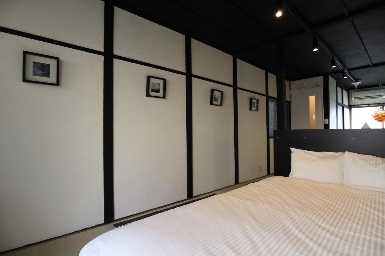 Sekai Hotel Tsuki Osaka Exteriör bild